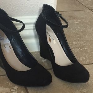 Nine West Black Suede Wedges